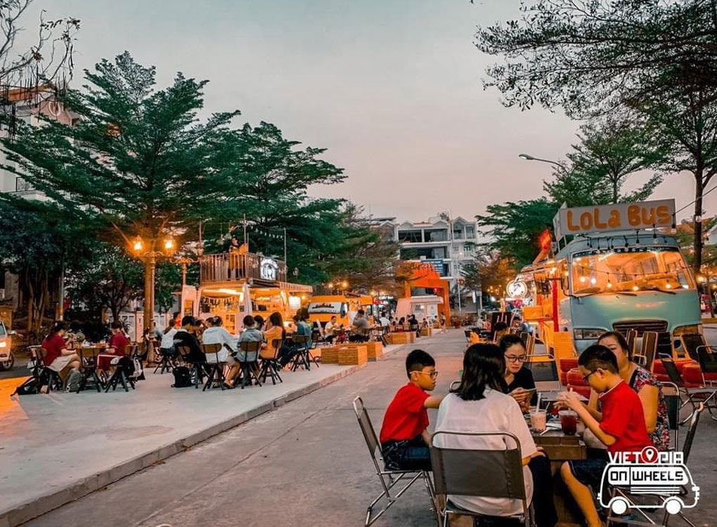 Du lịch Sài Gòn check-in tổ hợp ăn uống – vui chơi mới toanh ở Quận 7
