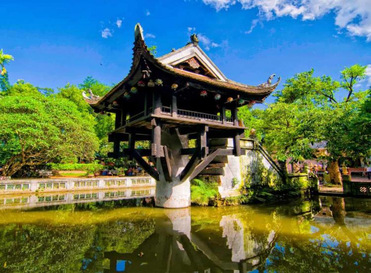 Du xuân đầu năm với 10 ngôi chùa nổi tiếng gần Hà Nội
