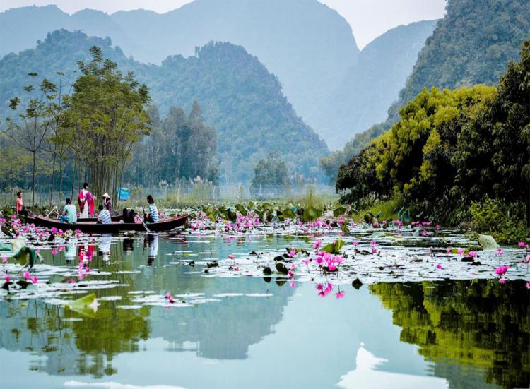 Gợi ý 8 điểm du lịch gần Hà Nội trong 2 ngày siêu thú vị