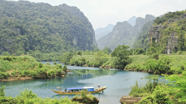 Không bấm còi hơi, rú ga trong Vườn quốc gia Phong Nha - Kẻ Bàng để bảo vệ di sản