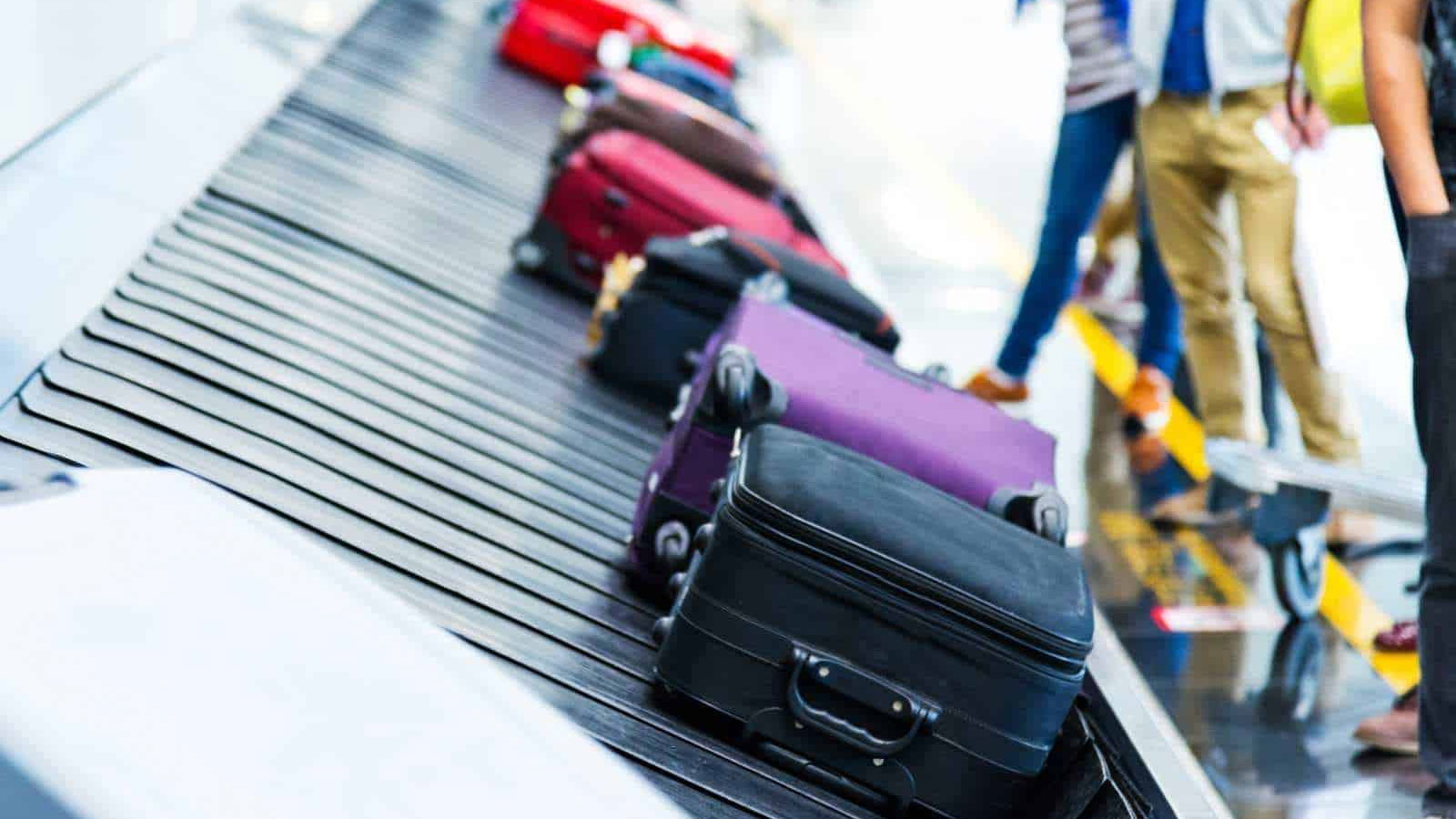 Xử lý hành lý thất lạc theo cách của nhân viên hàng không