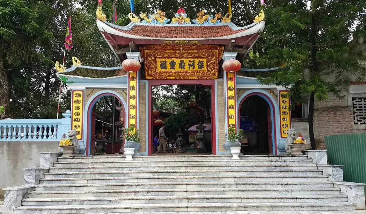 Đền Bảo Hà Lào Cai