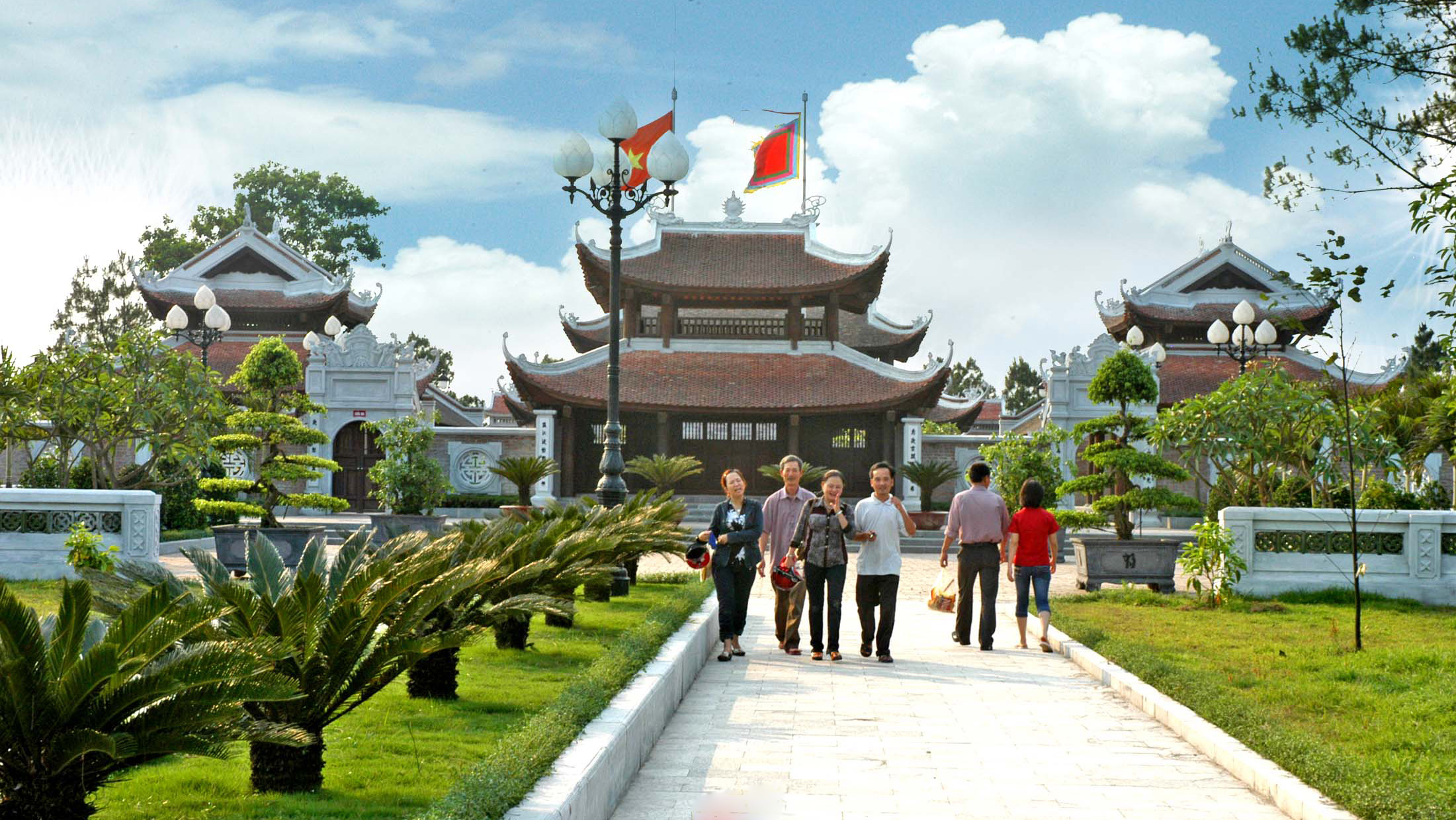 Top 7 điểm du lịch không thể bỏ qua khi đến Thành phố Vinh Nghệ An