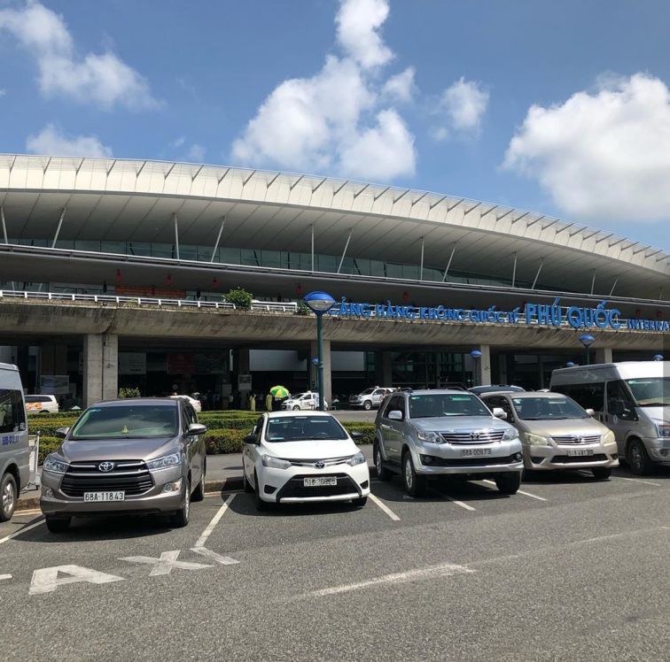 Danh sách các hãng xe đưa đón sân bay Phú Quốc an toàn