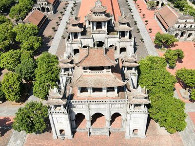 Nhà thờ đá Phát Diệm, Ninh Bình | Justfly.vn