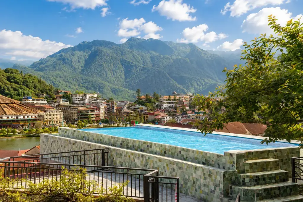 Khách sạn Village Sapa Hotel