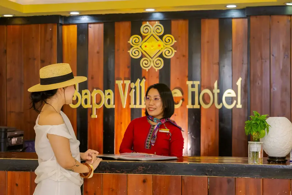 Khách sạn Village Sapa Hotel