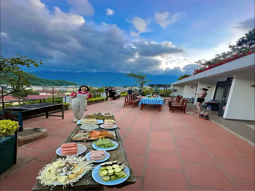 Khách sạn Village Sapa Hotel