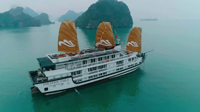Paradise Sails Cruise Hạ Long