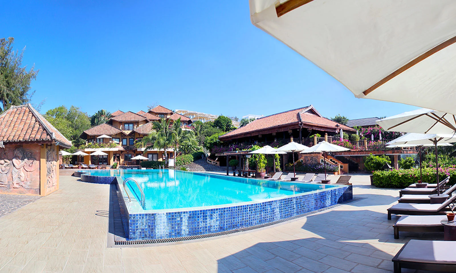 Poshanu Resort Mũi Né Phan Thiết - Mũi Né