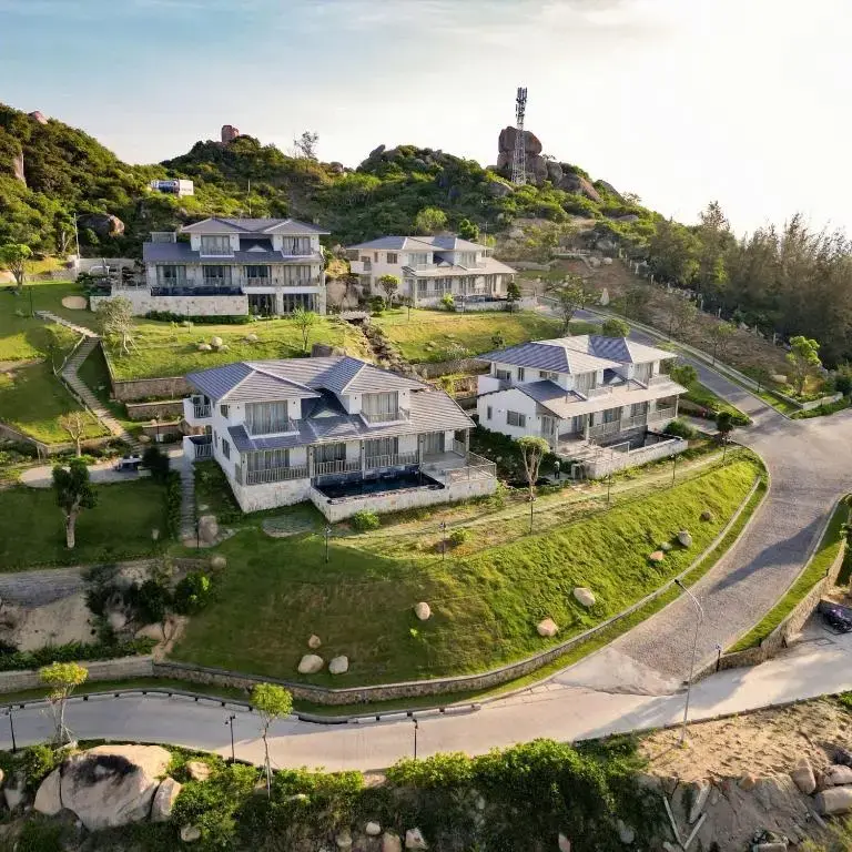 Crown Retreat Resort Quy Nhơn Bình Định