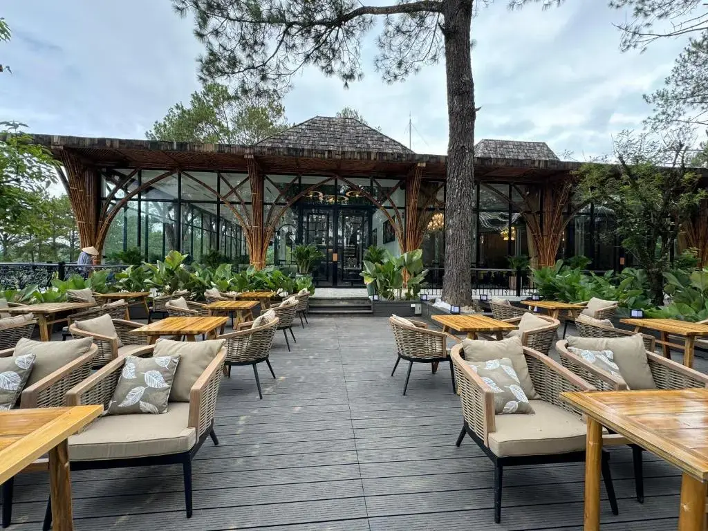 Phoenix Mộc Châu Resort