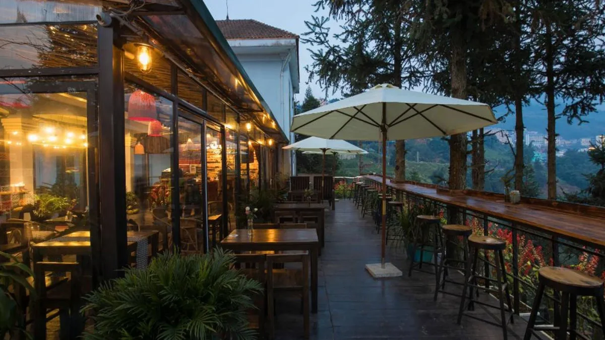 Fansipan Terrace Cafe & Homestay Sapa