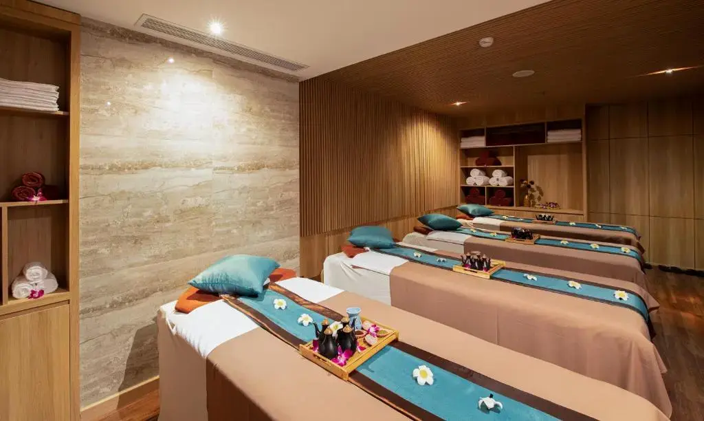 Khách sạn Sala Đà Nẵng Beach Hotel