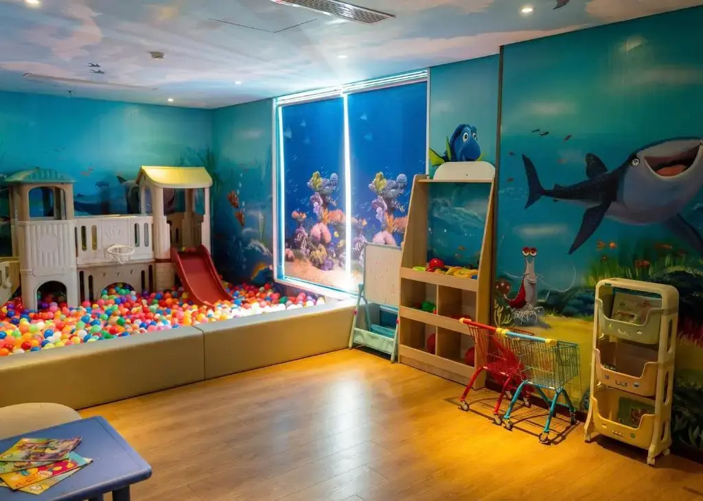 Khách sạn Sala Đà Nẵng Beach Hotel