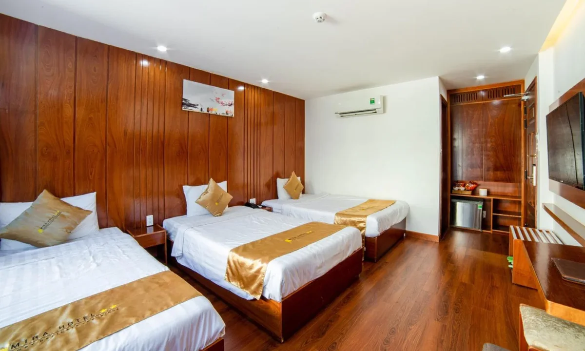 Khách sạn Mira Hotel Quy Nhơn
