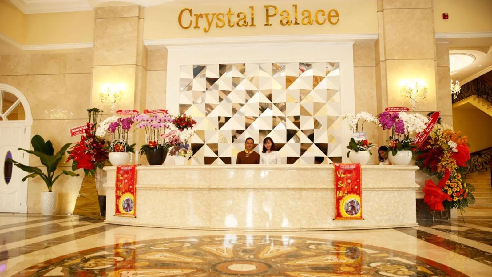 Khách sạn MerPerle Crystal Palace Hồ Chí Minh