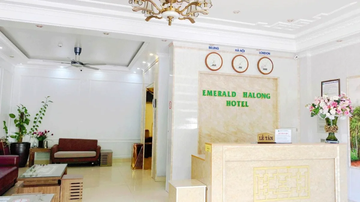 Khách sạn Emerald Hotel Hạ Long