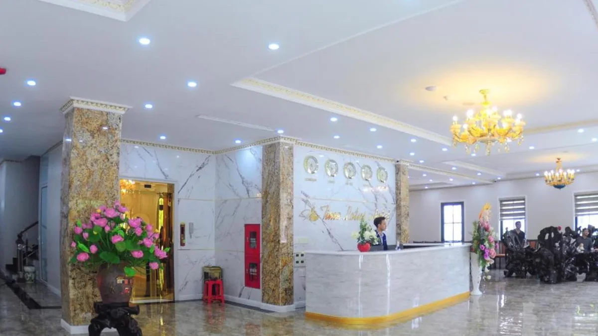 Khách sạn Time Lotus Hotel Hạ Long
