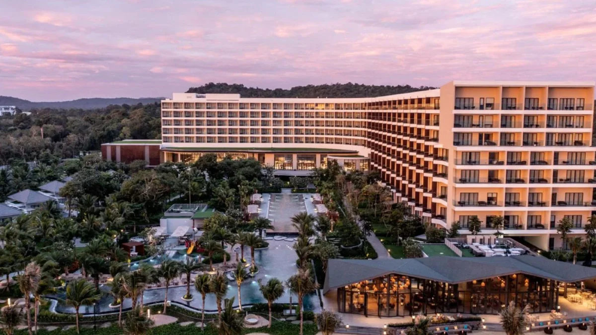 Khách sạn Crowne Plaza Starbay Phú Quốc