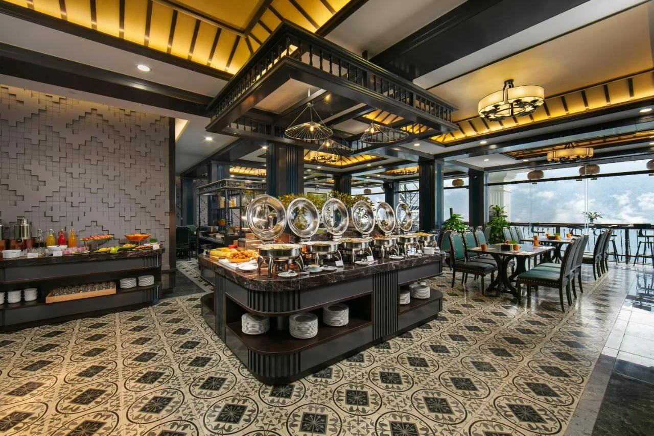 Khách sạn DeLaSol Phát Linh Sapa Hotel