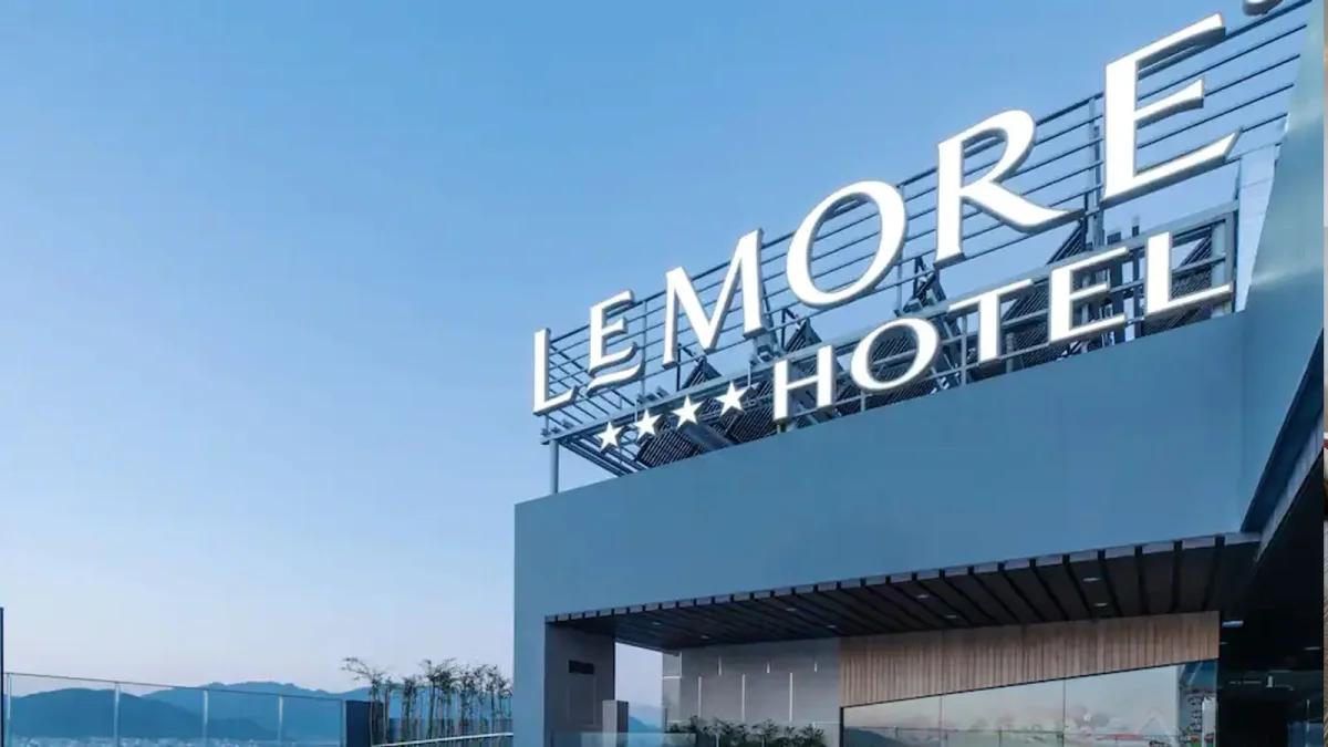 Khách sạn LeMore Hotel Nha Trang