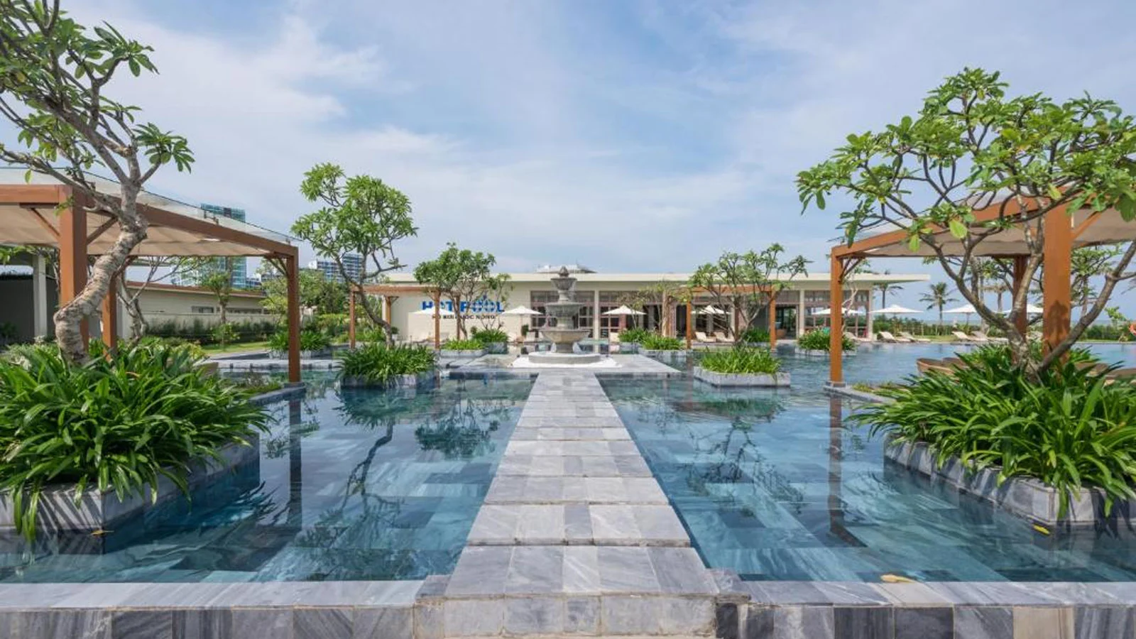 Khách sạn FLC Luxury Hotel Sầm Sơn