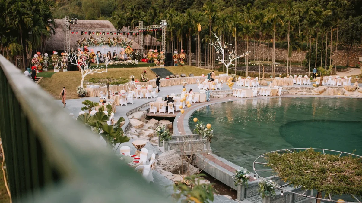 Resort Khu Du Lịch Sinh Thái Thung Nham Ninh Bình