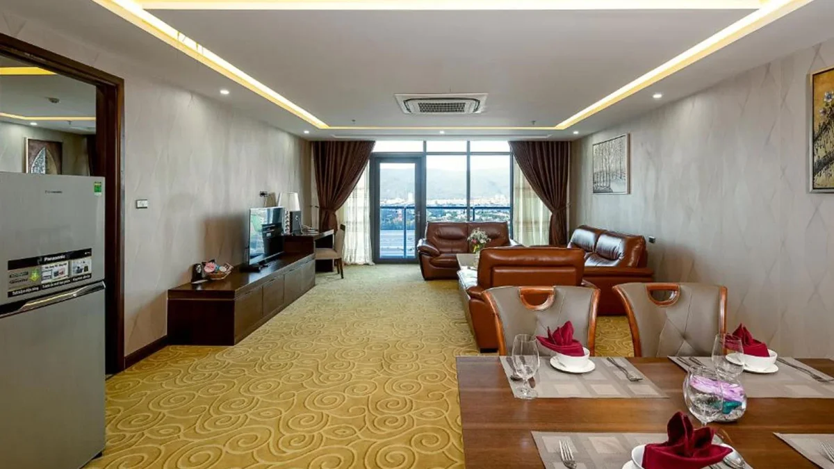 Khách sạn Luxtery Hotel Đà Nẵng