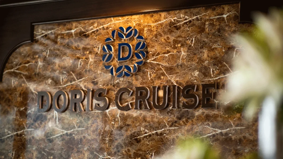 Du thuyền Doris Cruise Hạ Long
