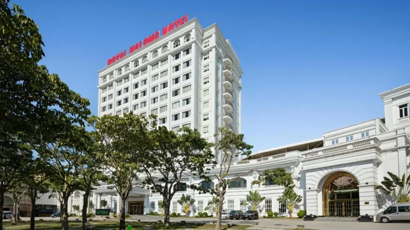 Royal Hạ Long Hotel