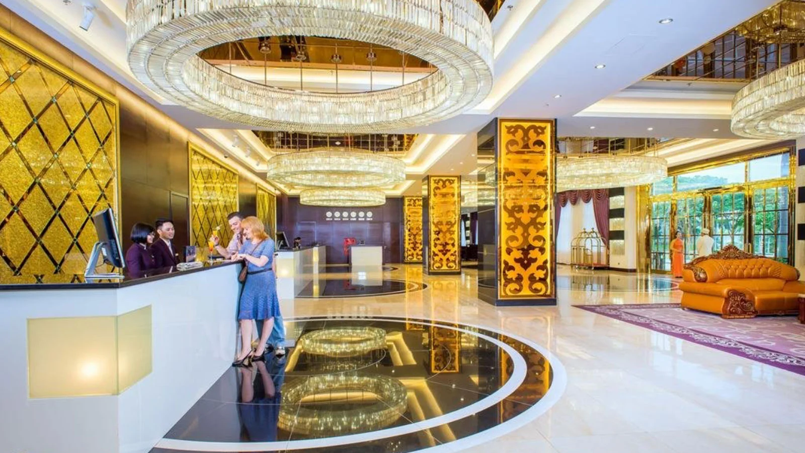 Khách sạn Royal Hạ Long Hotel
