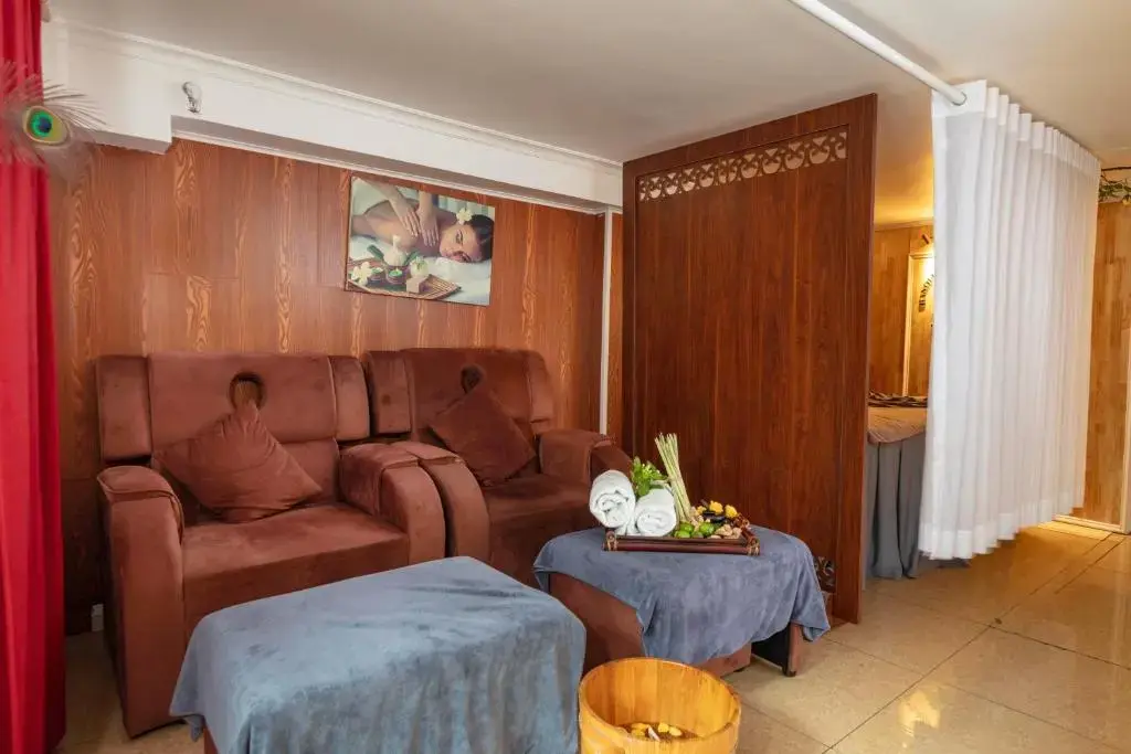 Khách sạn Aria Central Hotel & Spa Hà Nội