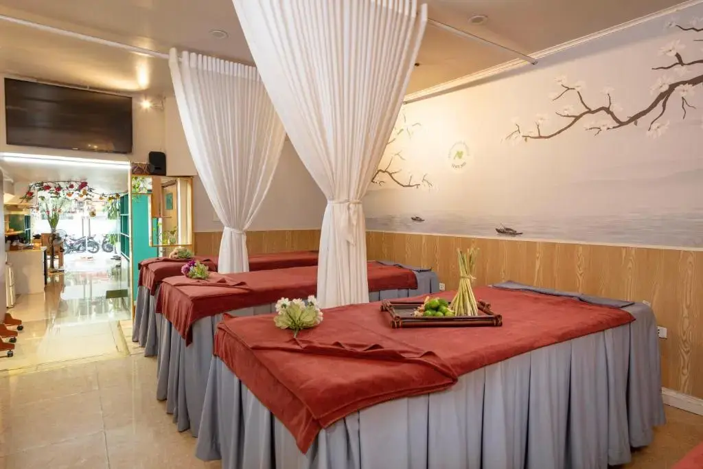Khách sạn Aria Central Hotel & Spa Hà Nội