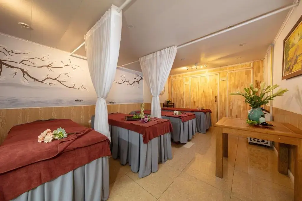 Khách sạn Aria Central Hotel & Spa Hà Nội