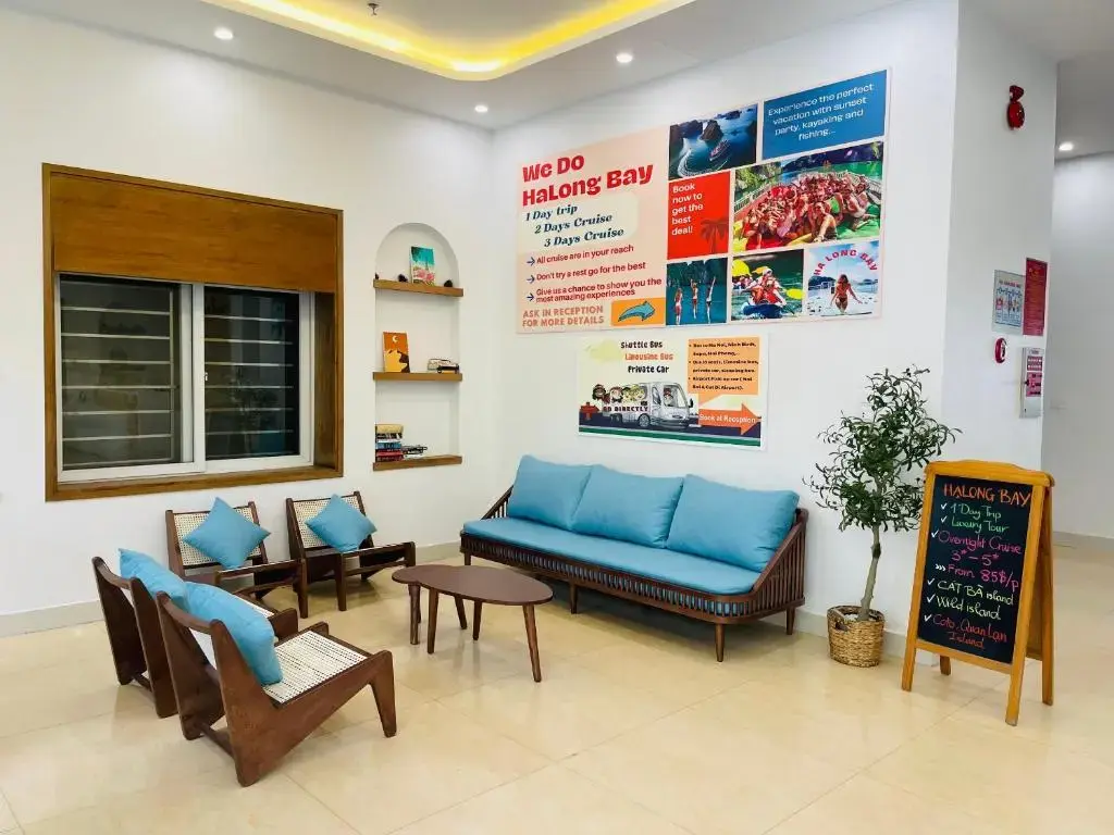 Khách sạn The Light Hotel Hạ Long