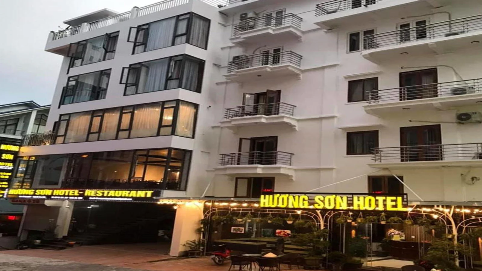 Khách sạn Hương Sơn Tam Đảo Hotel