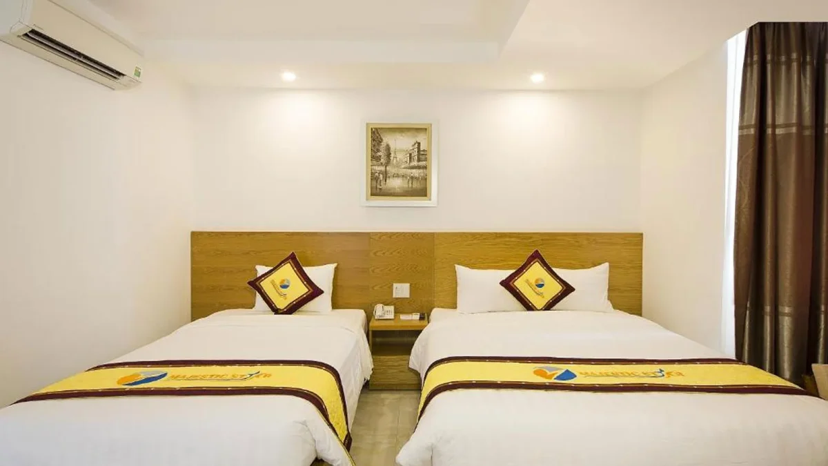 Khách sạn Majestic Star Nha Trang Hotel