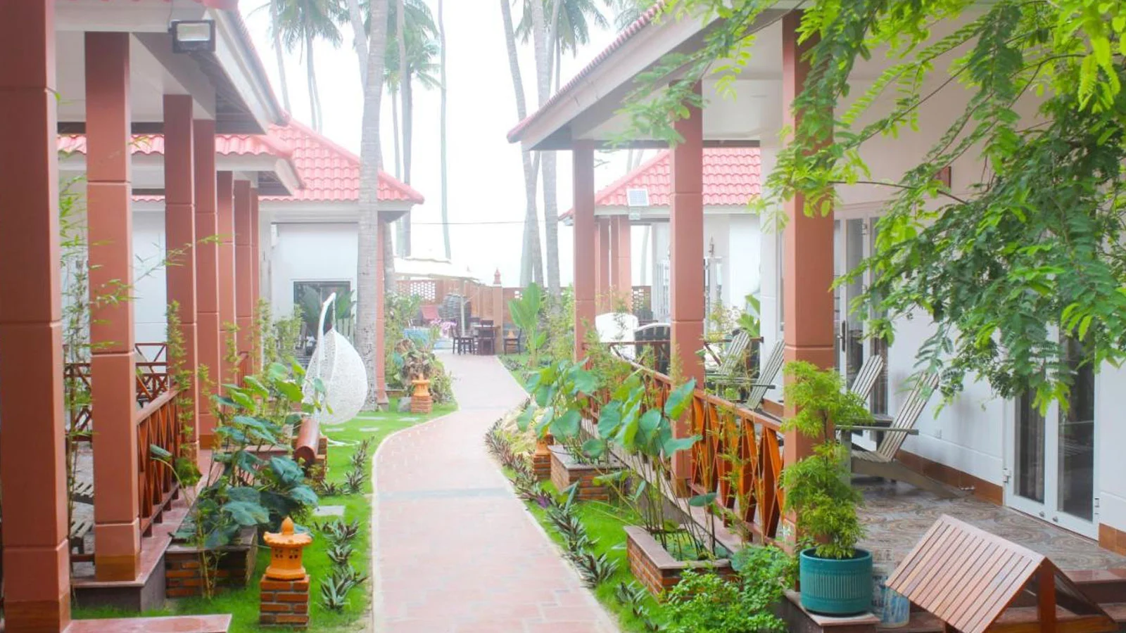 Lotus Garden Resort Bình Thuận