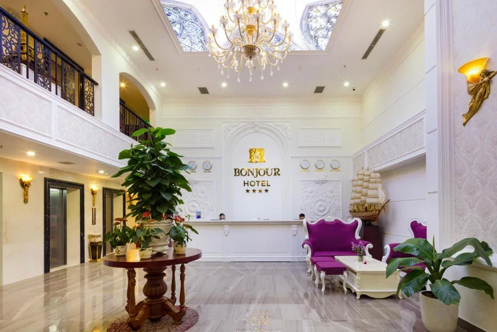 Khách sạn Bonjour Nha Trang Hotel