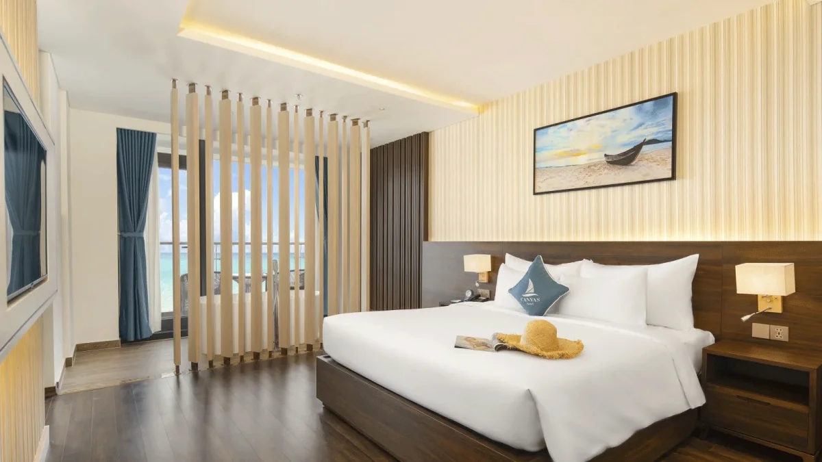 Khách sạn Canvas Beach Đà Nẵng Hotel