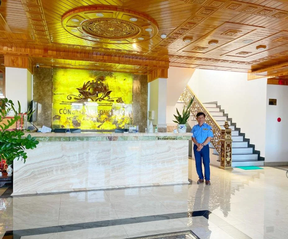 Khách sạn Công Thành Long Beach Hotel Khánh Hòa