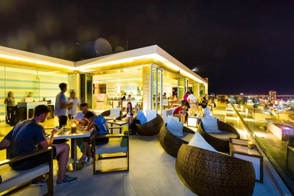 Khách sạn À La Carte Đà Nẵng Beach Hotel