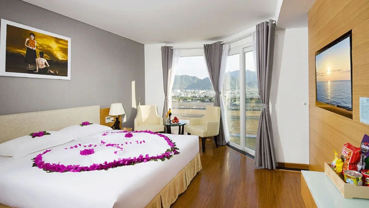 Khách sạn Dendro Gold Nha Trang Hotel