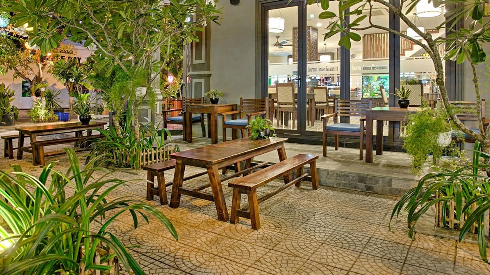 Khách sạn Haka Boutique Đà Nẵng Hotel