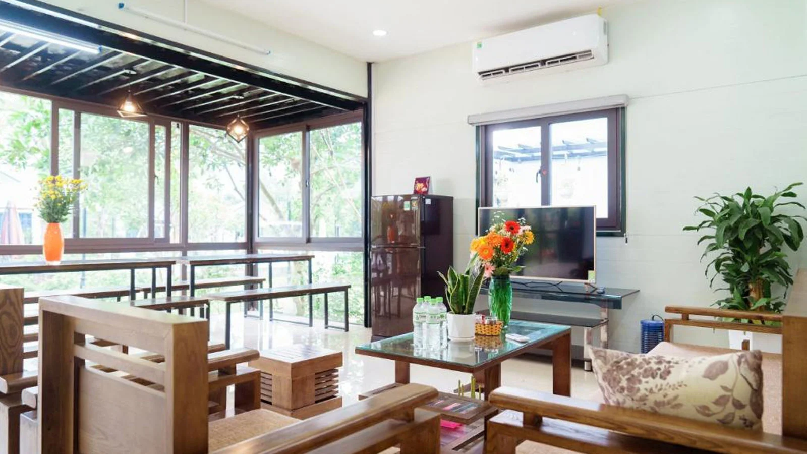 The Dreamers Lodge Villa Homestay Thạch Thất Hà Nội