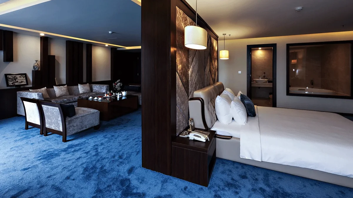 Khách sạn Central Luxury Hạ Long Hotel