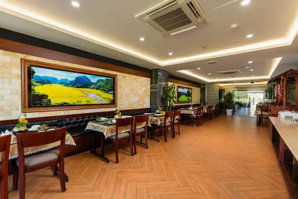 Khách sạn Liberty Hall Tam Cốc Hotel & Villa Ninh Bình