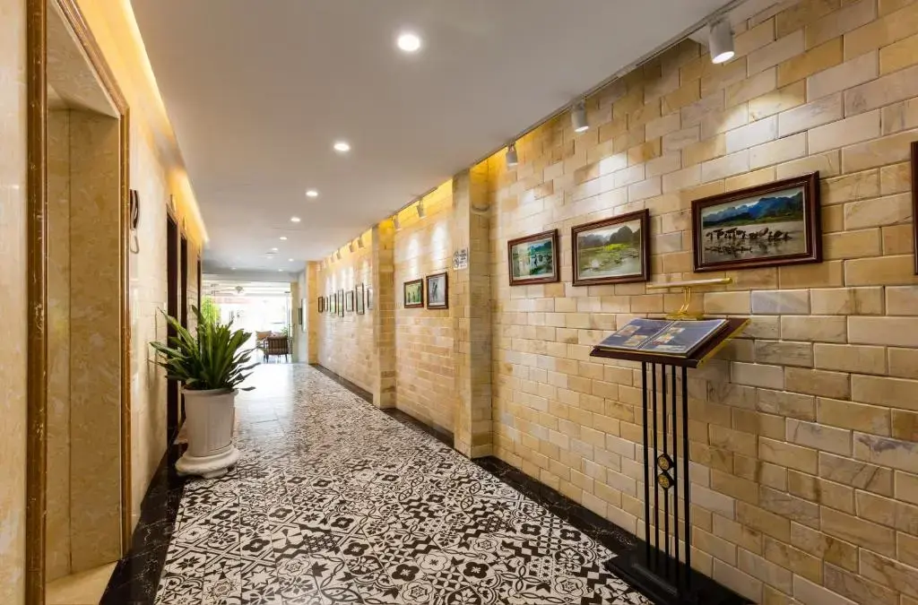 Khách sạn Liberty Hall Tam Cốc Hotel & Villa Ninh Bình