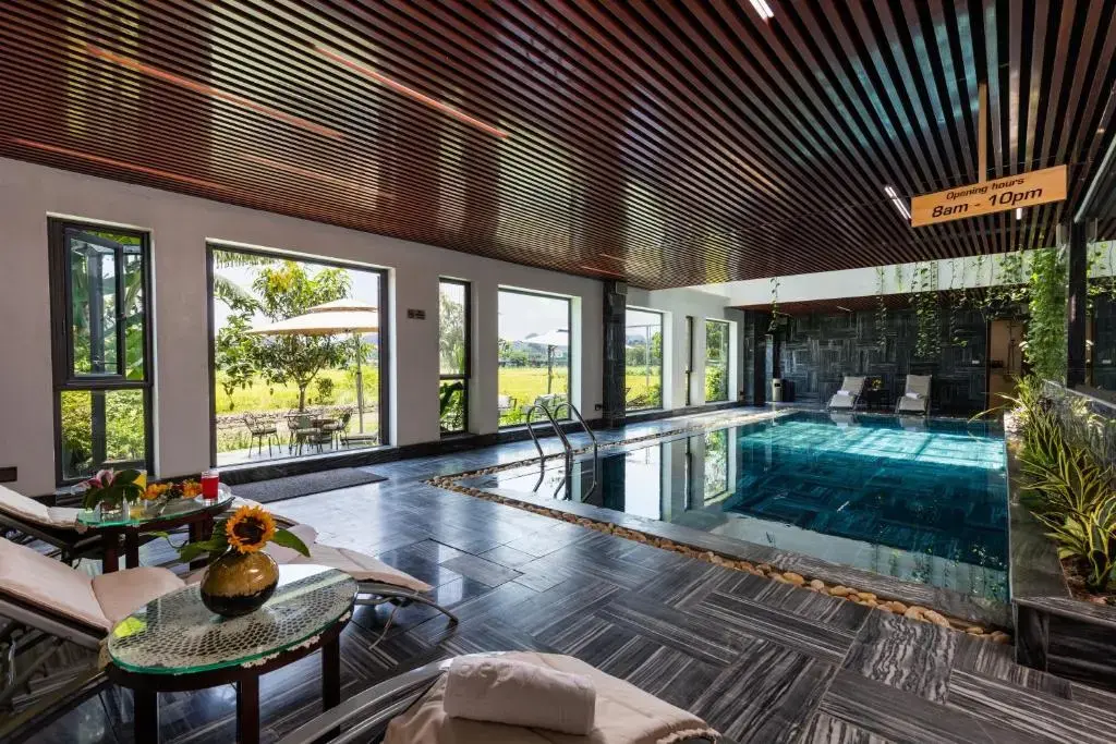 Khách sạn Liberty Hall Tam Cốc Hotel & Villa Ninh Bình